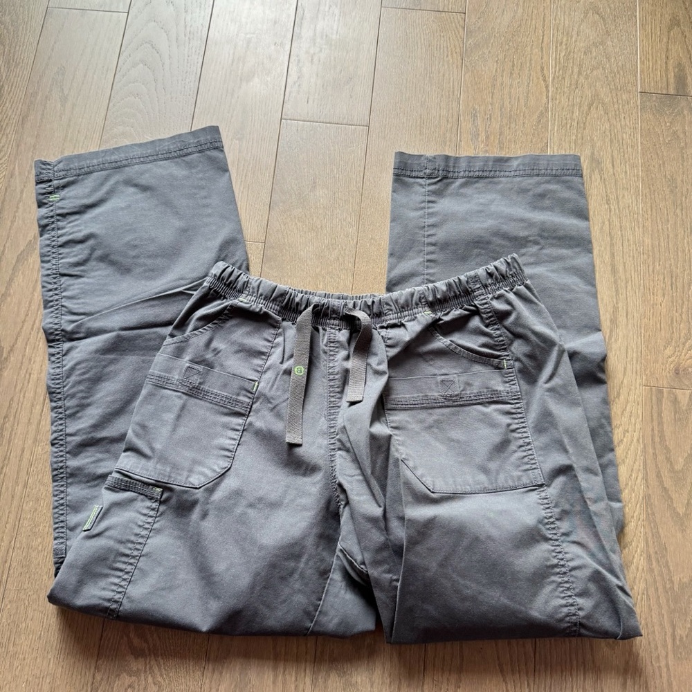 GREY WONDERWINK SCRUBS PANTS